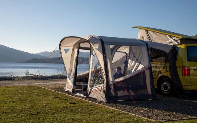 Vango Tolga Aufblasbares Busvorzelt Blau 5 Vango Tolga Aufblasbares Busvorzelt Blau – Bild 3